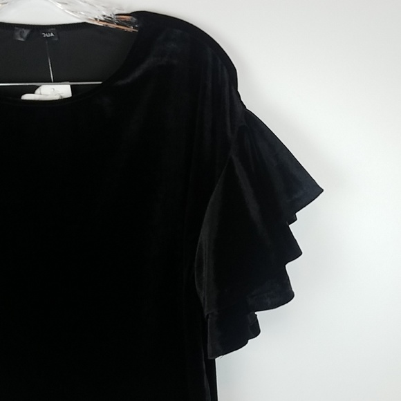 AQUA | BLACK VELVET RUFFLE SLEEVE SHIRT - Picture 3 of 7